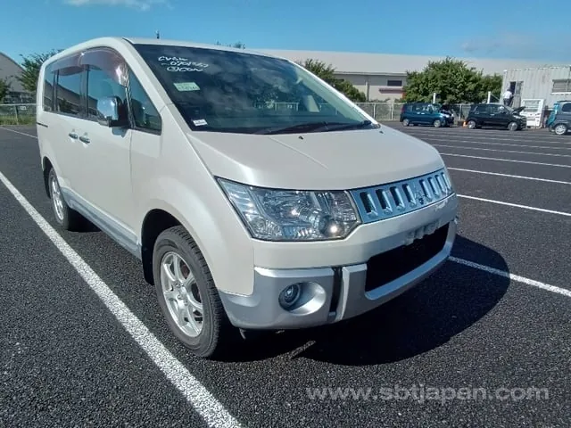 Mitsubishi Delica