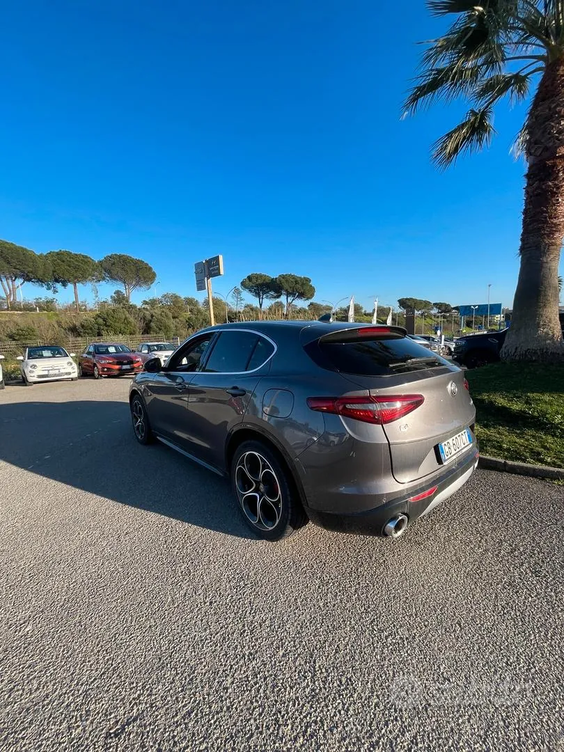 Alfa Romeo Stelvio 2020 photo 4