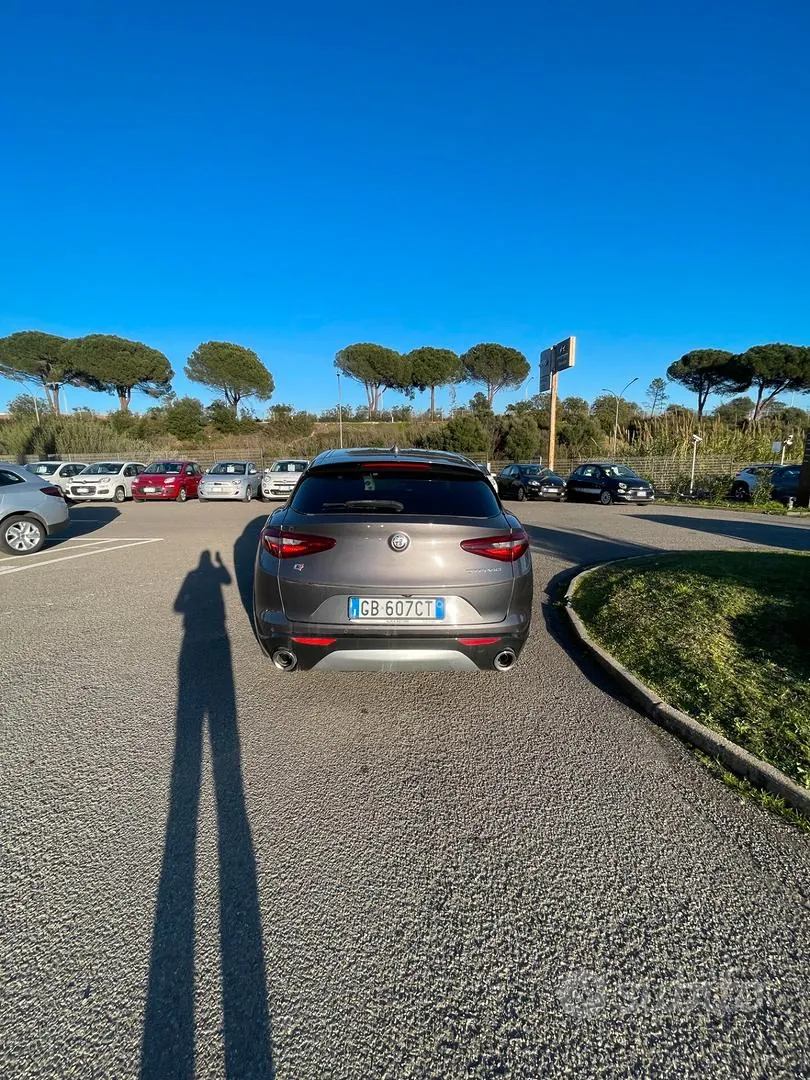 Alfa Romeo Stelvio 2020 photo 5