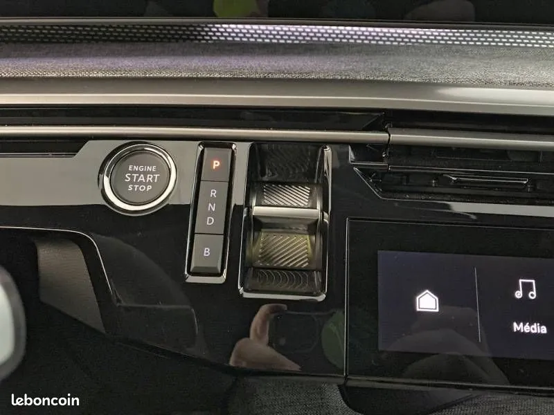 Peugeot 3008 2025 photo 5