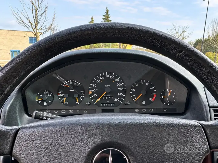 Mercedes-Benz Sl 300-24 1991 photo 5