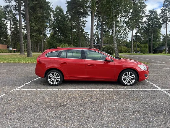 Volvo V60 2013 photo 5
