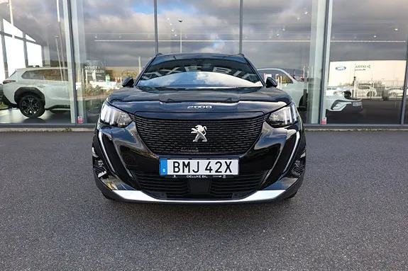 Peugeot E-2008 2021 photo 3