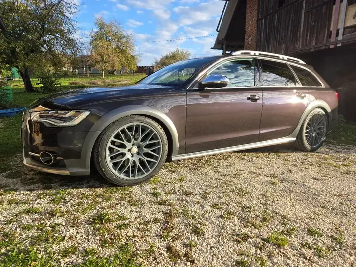 Audi A6 Allroad 2013 photo 2