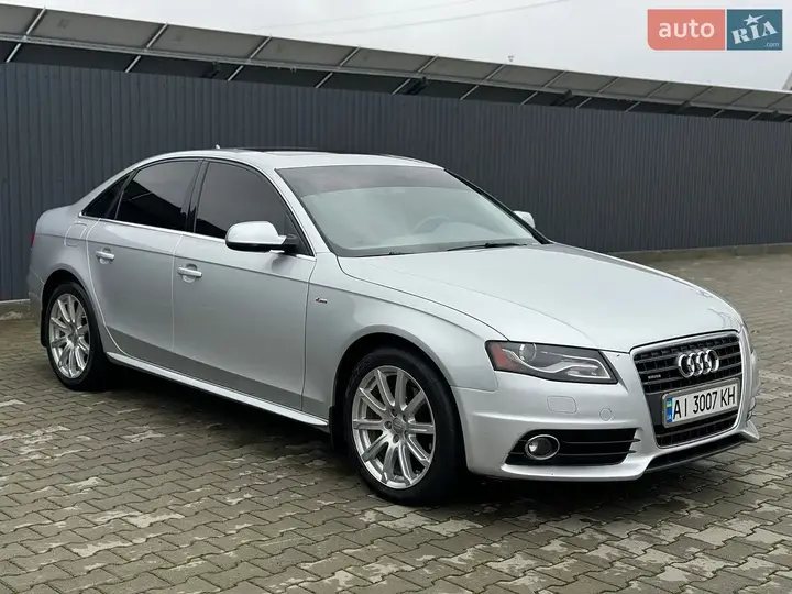 Audi A4 2011 photo 4