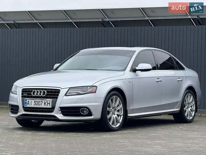 Audi A4 2011 photo 3