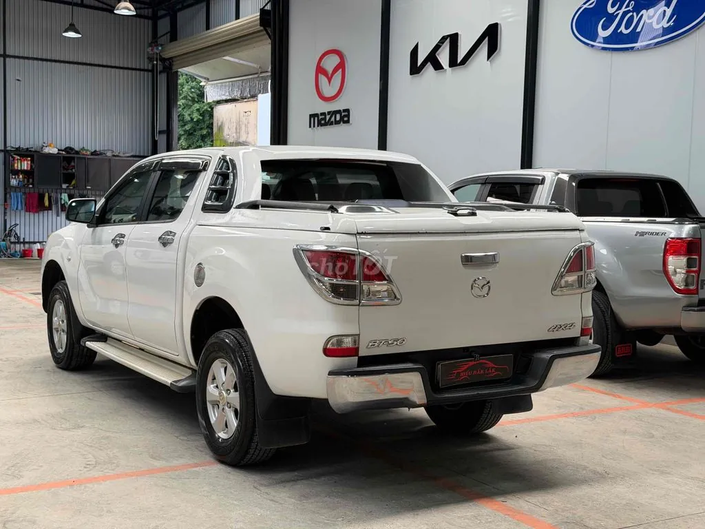 Mazda Bt50 2014 photo 5