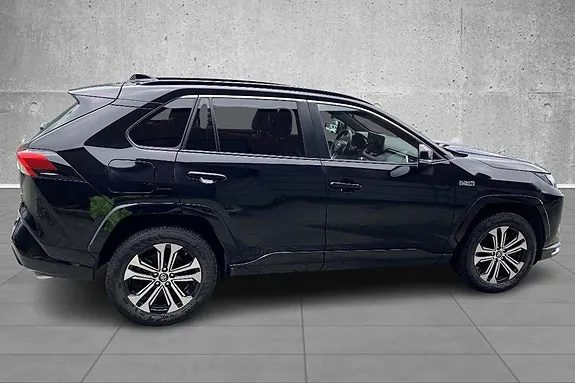 Toyota Rav4 2025 photo 4