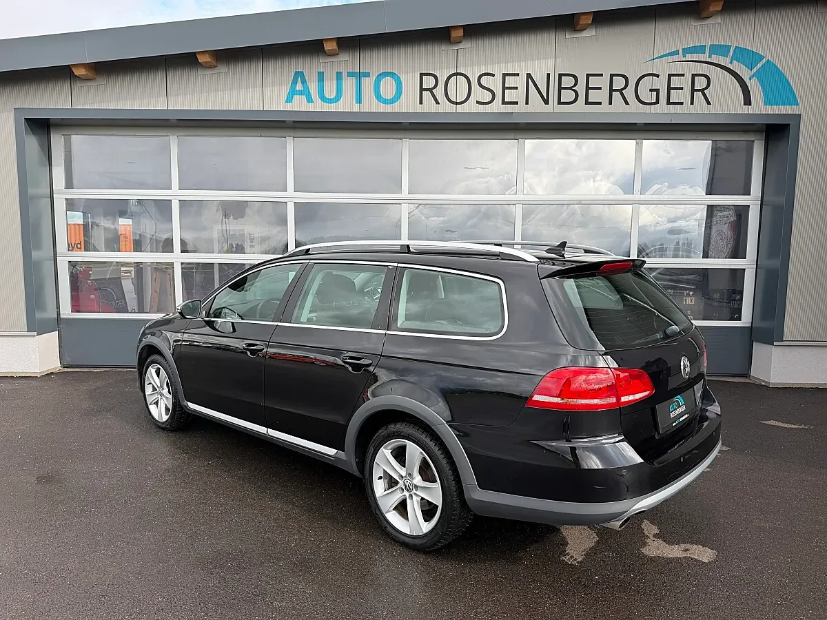 Volkswagen Passat 2012 photo 3
