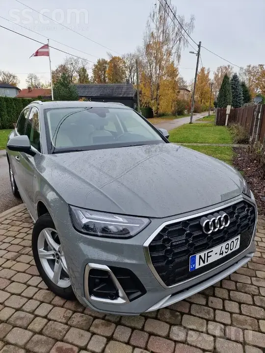 Audi Q5 2022 photo 2