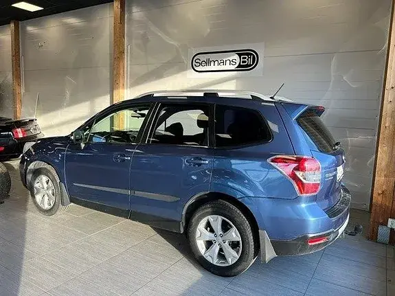 Subaru Forester 2014 photo 2