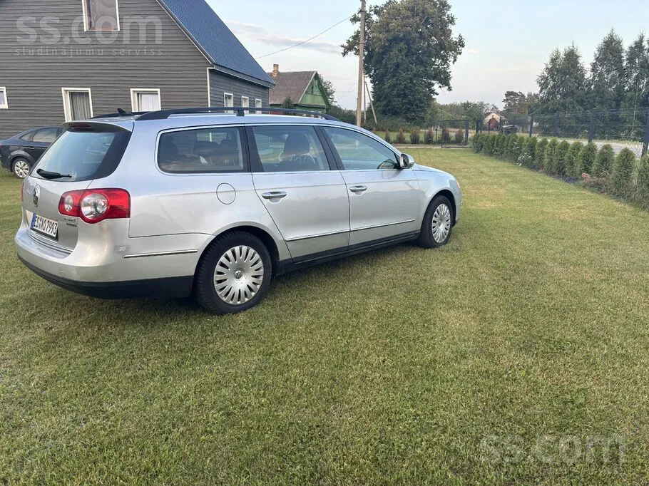 Volkswagen Passat 2010 photo 4