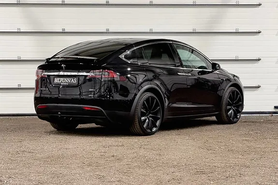 Tesla Model X 2018 photo 3