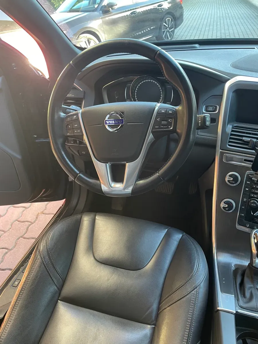 Volvo Xc60 2016 photo 3