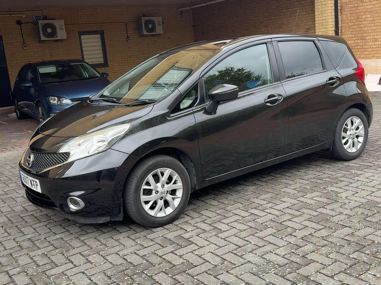 Nissan Note 2017 photo 2
