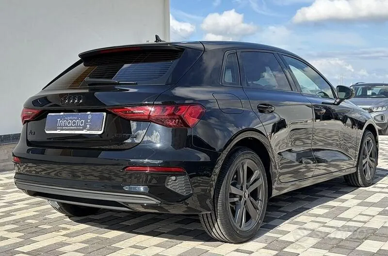 Audi A3 2023 photo 4