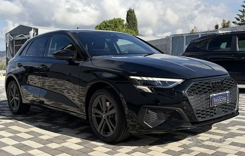 Audi A3 2023 photo 3