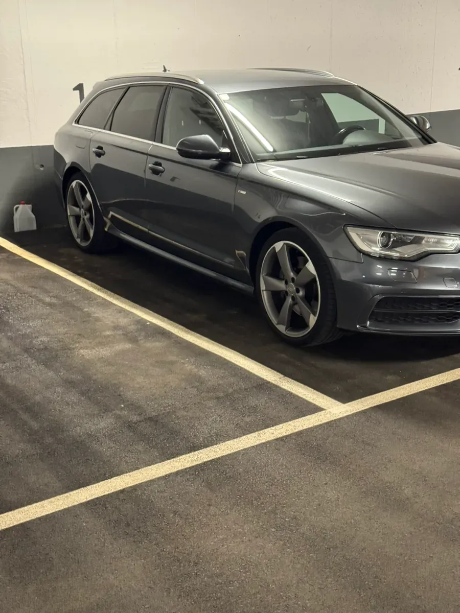 Audi A6 2012 photo 3