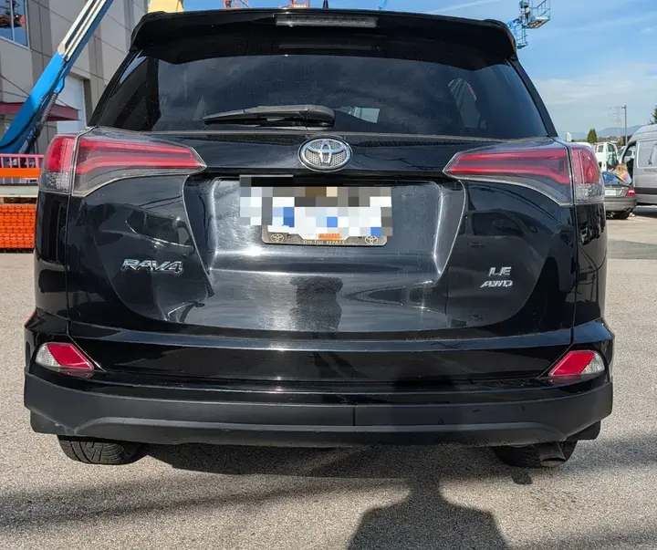 Toyota Rav4 2016 photo 3