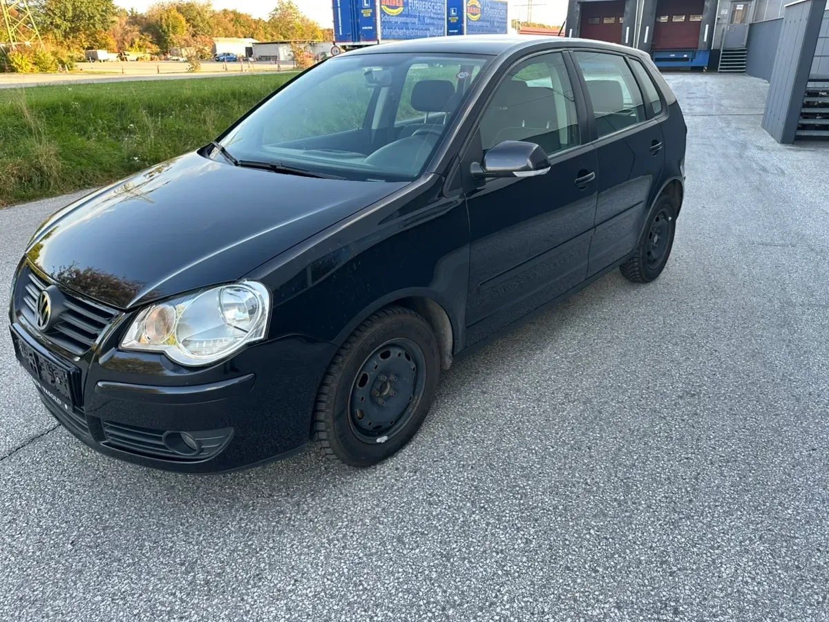 Volkswagen Polo 2008 photo 3