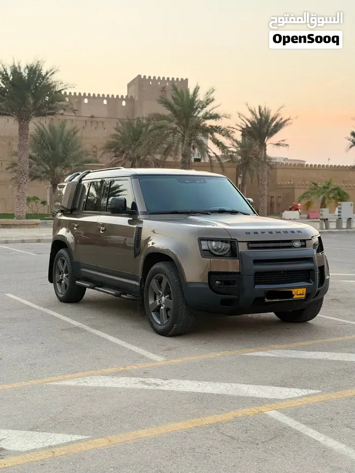 Land Rover Defender 2020 photo 2