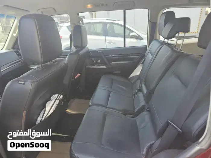 Mitsubishi Pajero 2020 photo 2