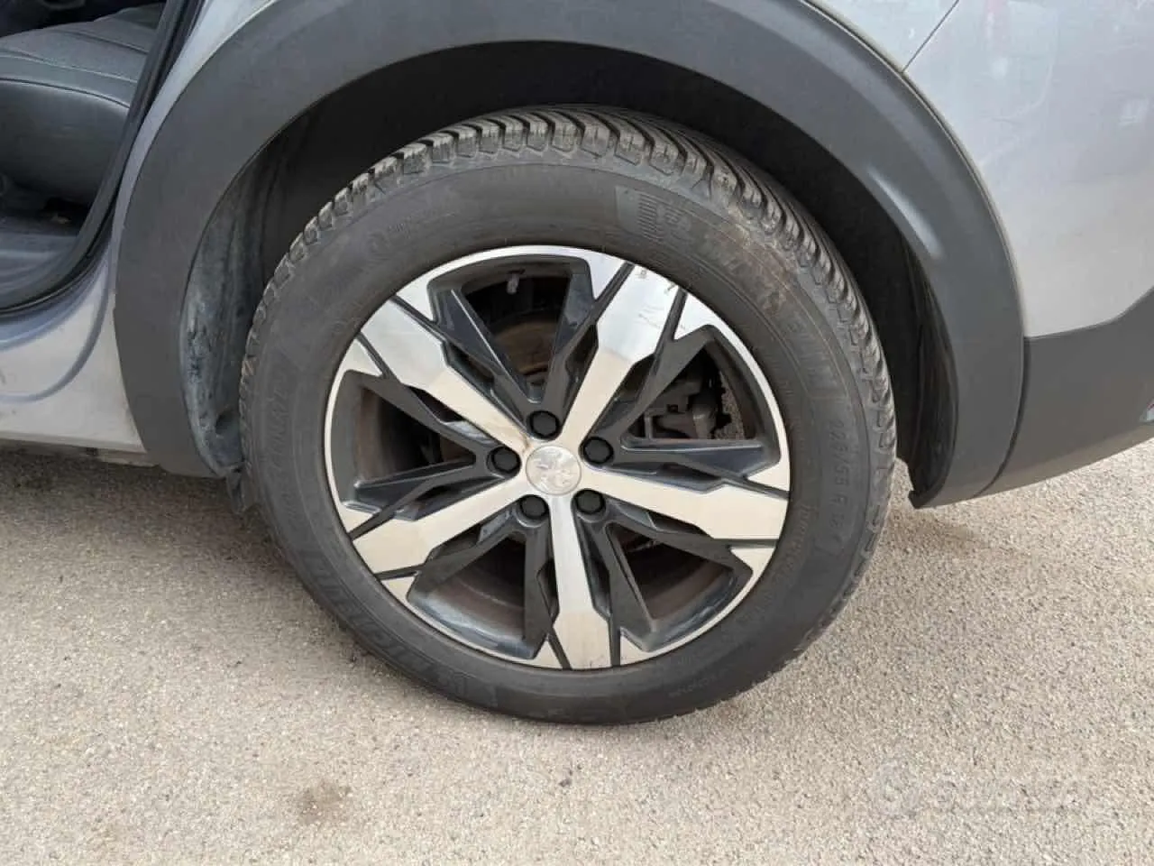 Peugeot 3008 2021 photo 4