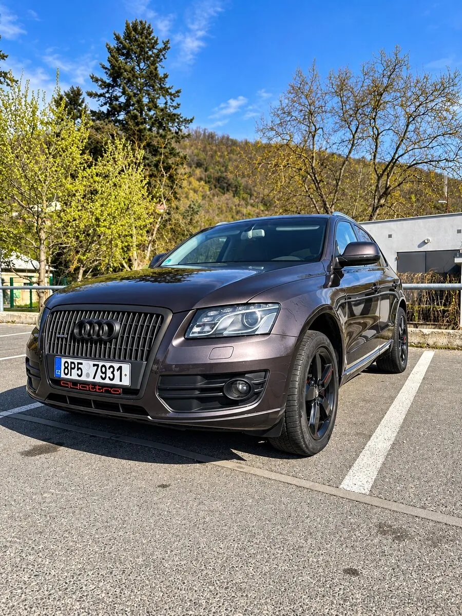 Audi Q5 2009 photo 2