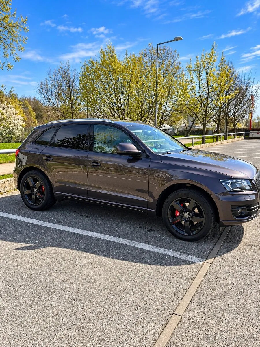 Audi Q5 2009 photo 3
