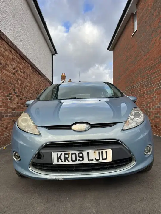 Ford Fiesta 2009 photo 4