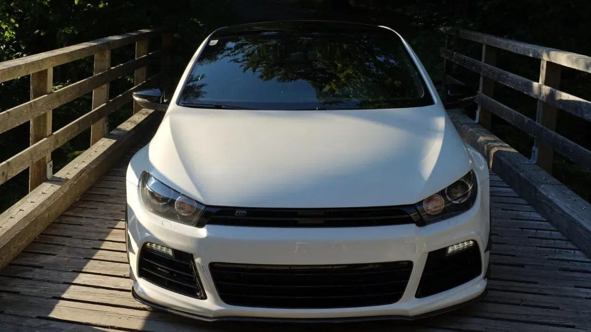 Volkswagen Scirocco 2011 photo 2
