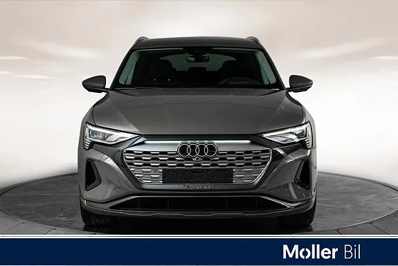 Audi Q8 E-Tron 2024 photo 3