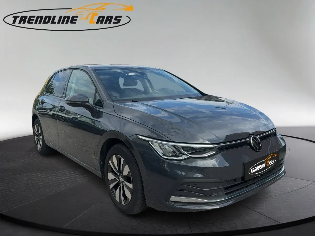 Volkswagen Golf 2024 photo 2