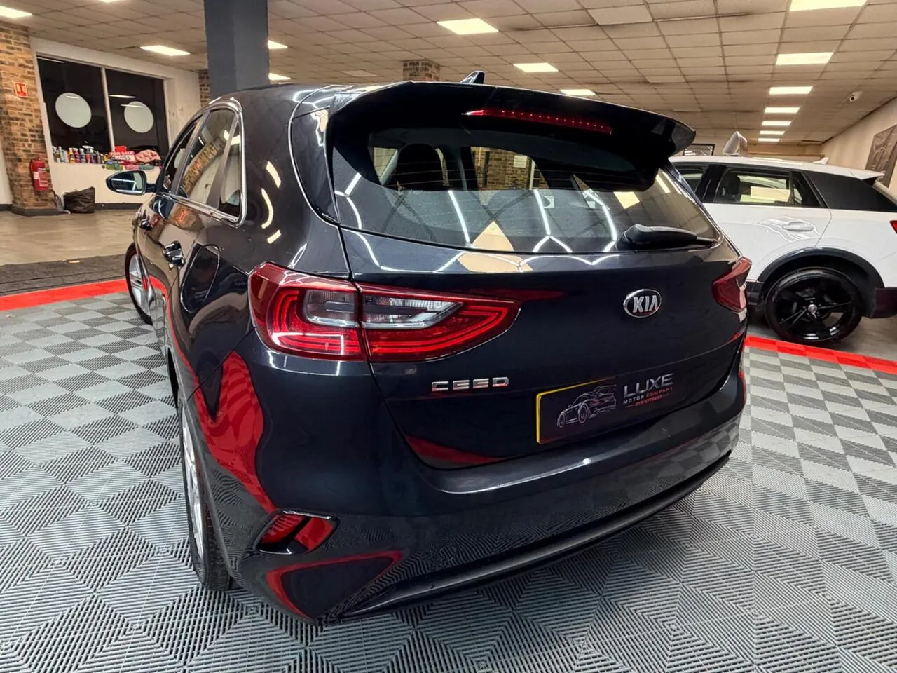 Kia Ceed 2018 photo 4