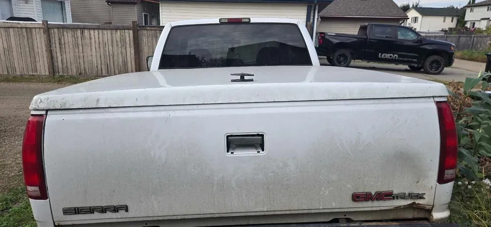 GMC Sierra 1500 1995 photo 2