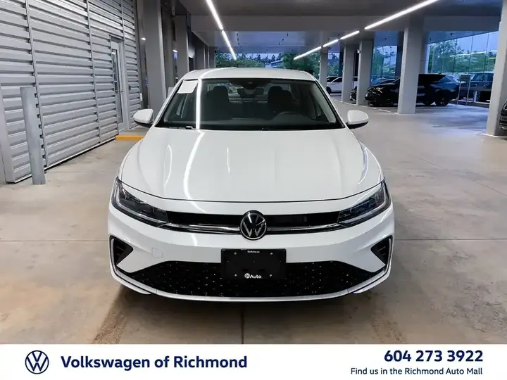 Volkswagen Jetta 2025 photo 2