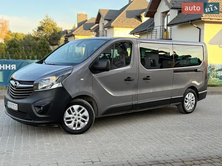 Opel Vivaro 2015 photo 5