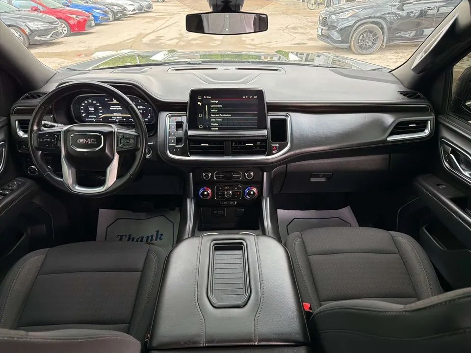 GMC Yukon 2022 photo 3
