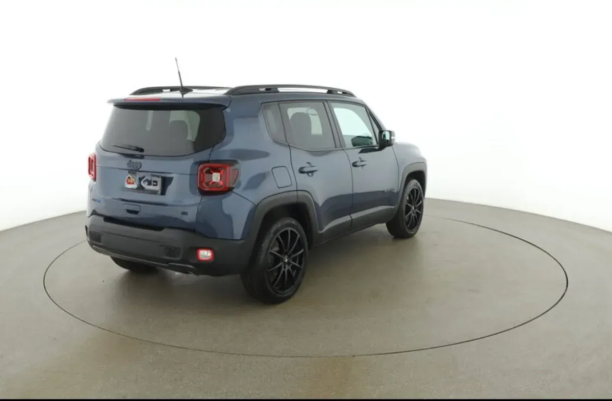 Jeep Renegade 2022 photo 3