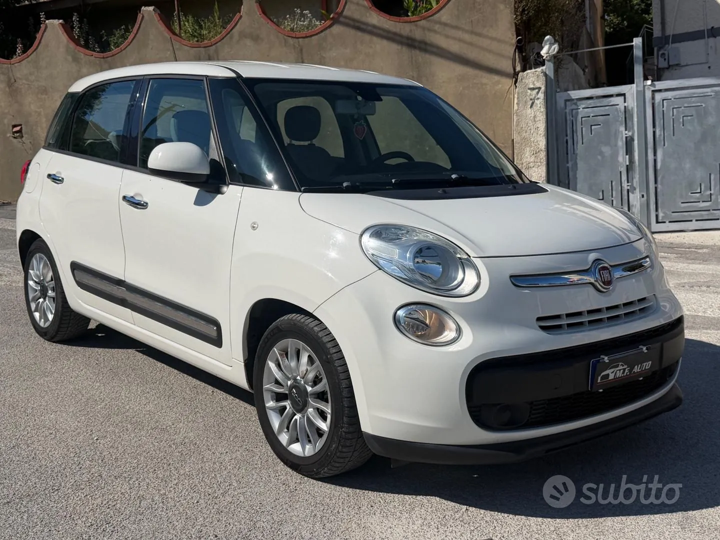 Fiat 500L 2017 photo 2