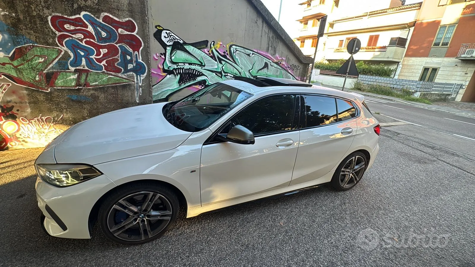 BMW 135I 2021 photo 2