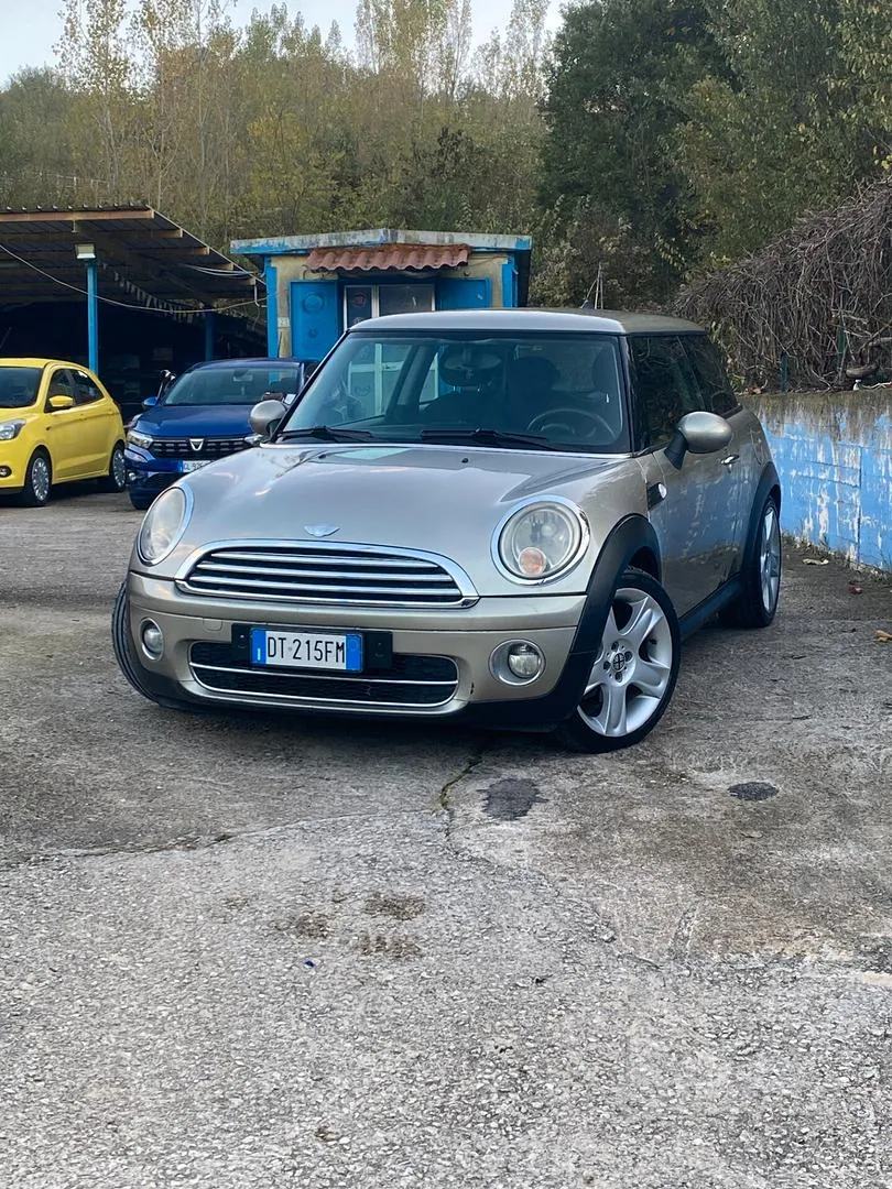 Mini Mini
