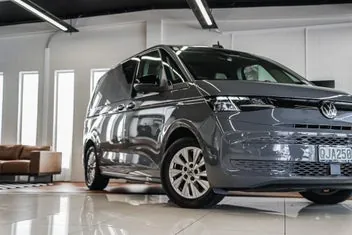 Volkswagen Multivan 2023 photo 5