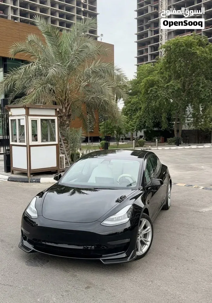 Tesla Model 3 2023 photo 5