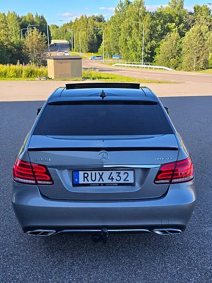 Mercedes-Benz E220 2014 photo 3