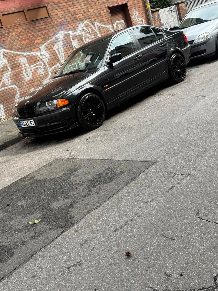 BMW 318