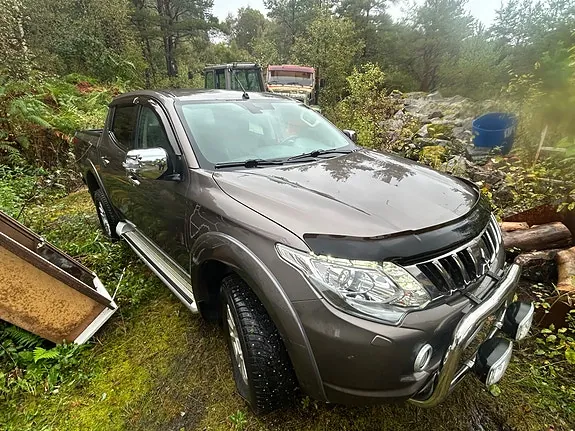 Mitsubishi L200