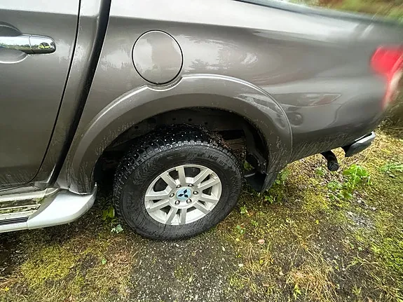 Mitsubishi L200 2017 photo 5