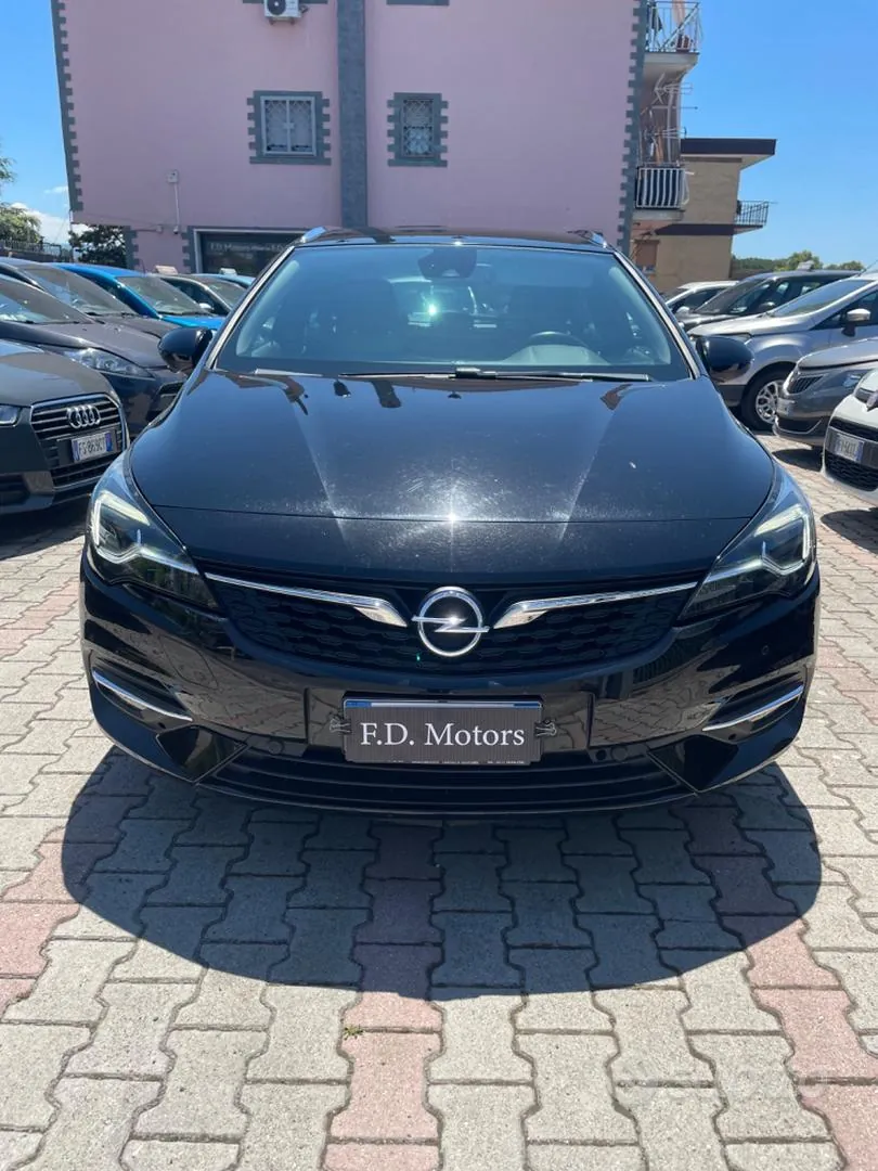 Opel Astra 2020 photo 3