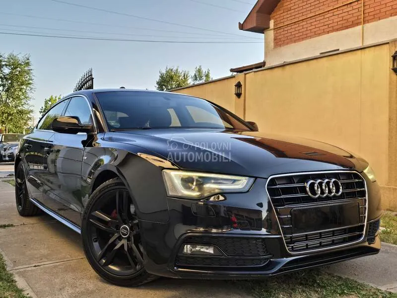 Audi A5 2012 photo 4
